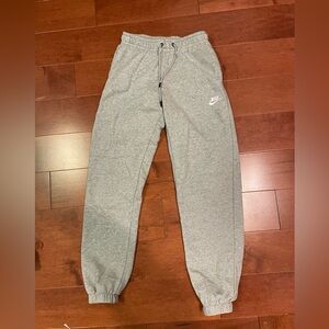 grey nike joggers